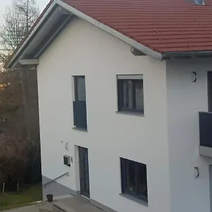 https://ferienwohnung-eichinger.com-bavaria.com